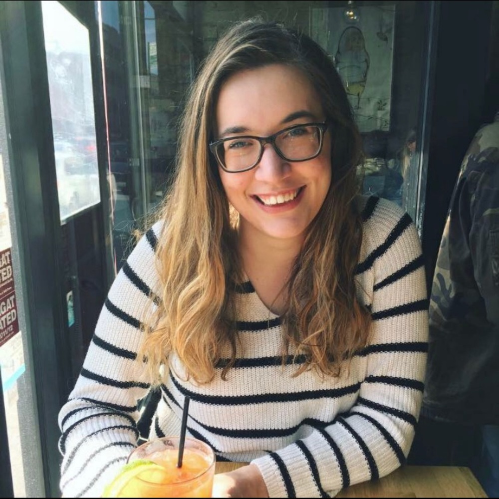 Meet your Posher, Emily